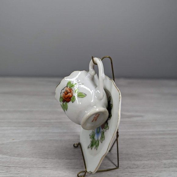 Vintage Miniature Floral Tea Cup & Saucer - Picture 2 of 7